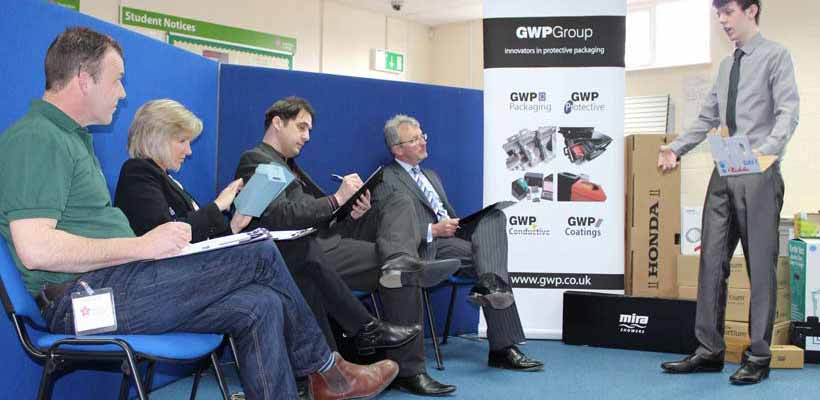 Students pitch to packaging experts