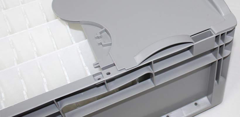 totes-with-dividers Totes with dividers