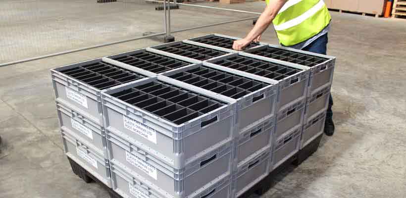 Stackable material handling containers