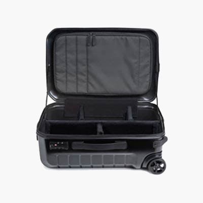 Dividers rolling luggage case