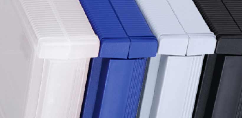 Swing plastic case